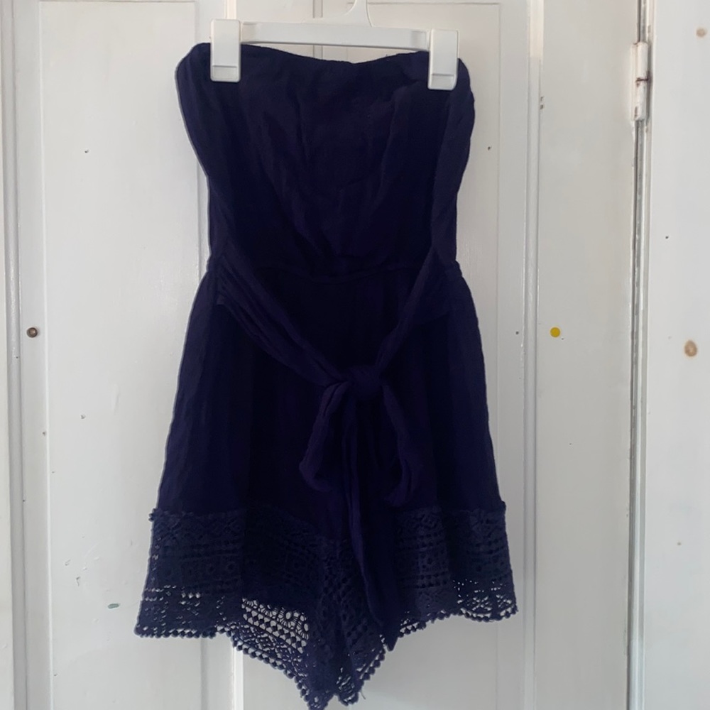 Strapless romper